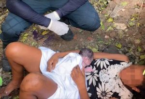 Simão Dias: Policiais militares ajudam mulher em situação de rua a dar a luz